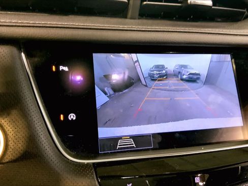 Used 2020 Cadillac XT5 Luxury image 26