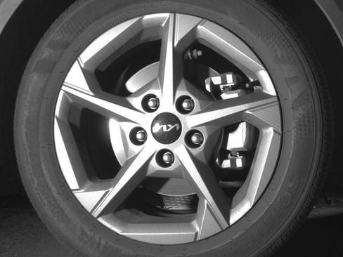 Used 2025 Kia K4 FWD image 13