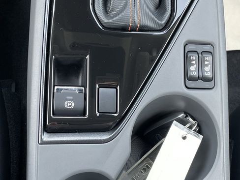 New 2025 Subaru Crosstrek 2.5i Limited w/ Crosstrek Mirror Package image 21