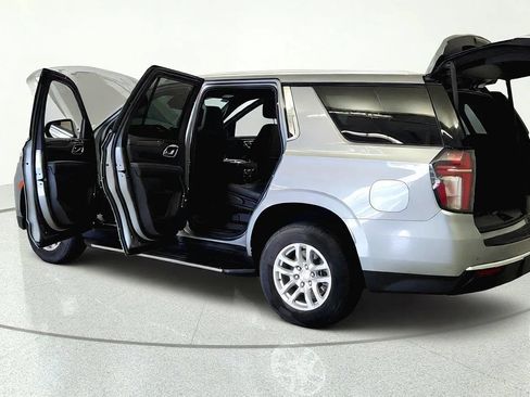 Used 2023 Chevrolet Tahoe LT AWD/4WD image 10