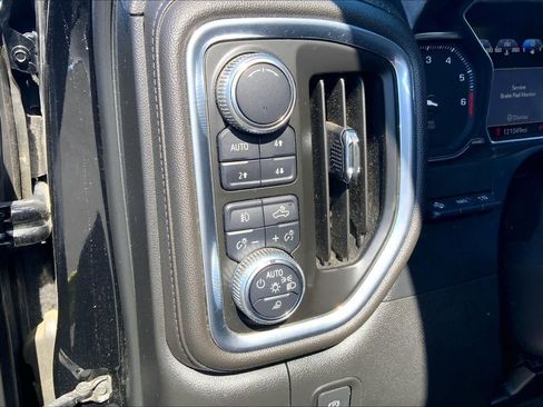 Used 2019 GMC Sierra 1500 Denali w/ Technology Package AWD/4WD image 36