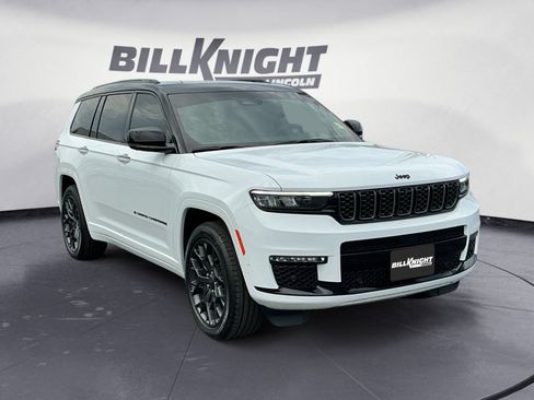 Used 2024 Jeep Grand Cherokee L Summit AWD/4WD image 7