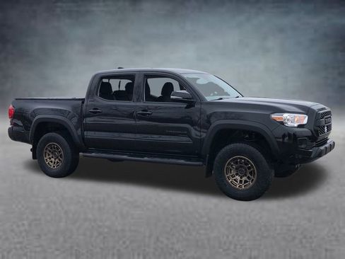 Used 2023 Toyota Tacoma 4x4 Double Cab w/ Trail Edition image 12