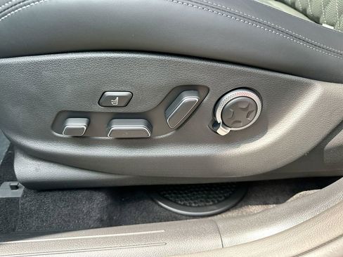 Used 2025 Genesis GV70 3.5T Sport w/ Sport Advanced Package image 34