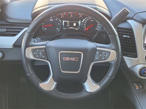 Used 2020 GMC Yukon SLT image 10