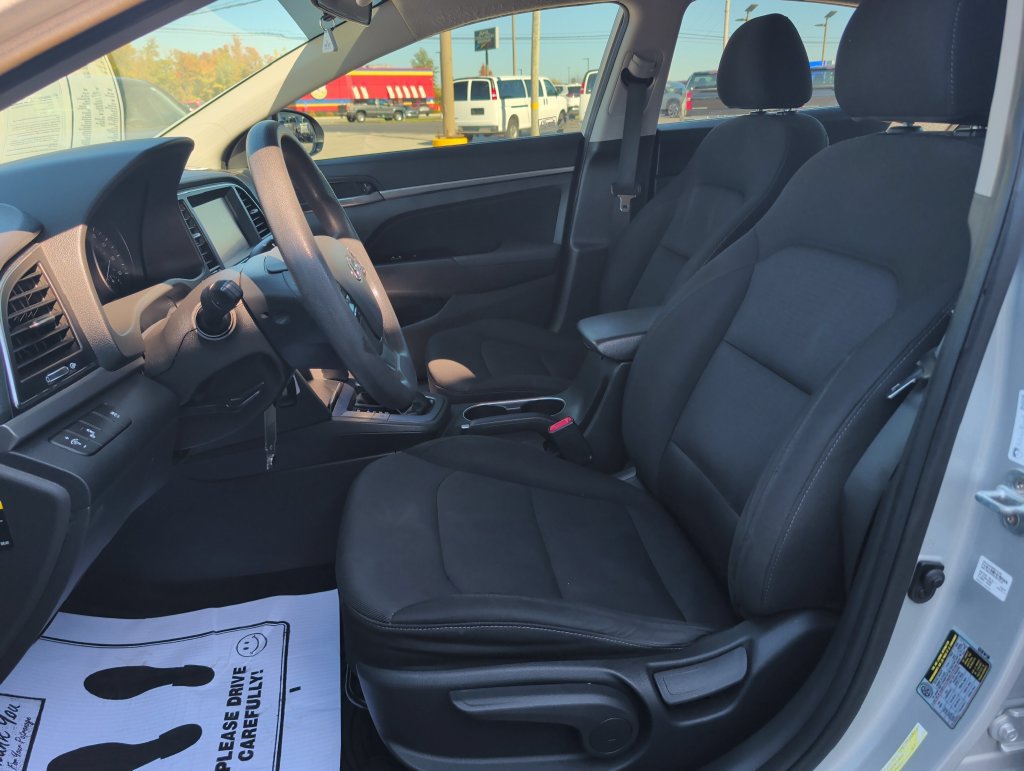 Used 2018 Hyundai Elantra SEL w/ Cargo Package FWD image 8