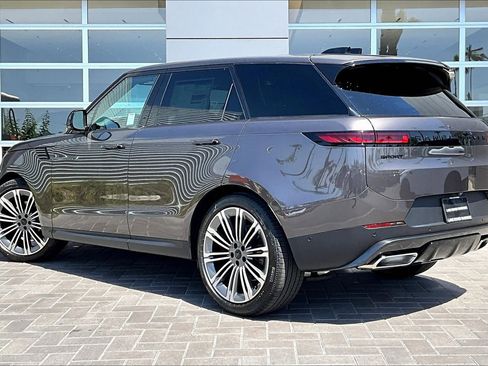 New 2026 Land Rover Range Rover Sport SE AWD/4WD image 3
