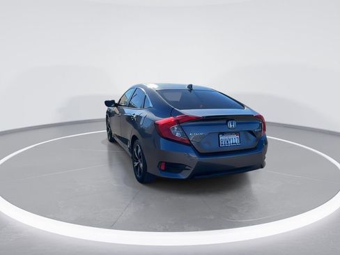 Used 2016 Honda Civic Touring image 12