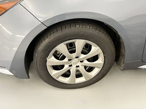 Used 2024 Toyota Corolla LE image 11