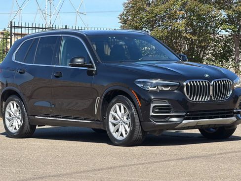 Used 2023 BMW X5 xDrive40i AWD/4WD image 5