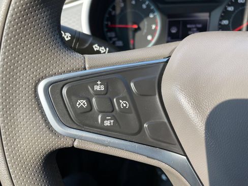 Used 2022 Chevrolet Malibu LT FWD image 24