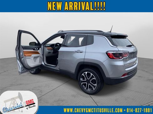 Used 2022 Jeep Compass Limited image 10