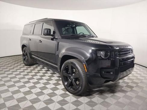 New 2025 Land Rover Defender 130 V8 image 3