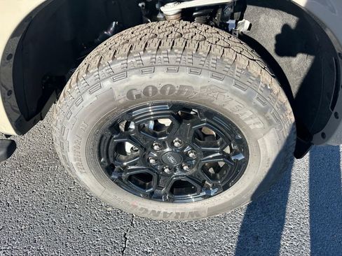 New 2025 Ford Ranger XLT w/ Equipment Group 301A High image 33