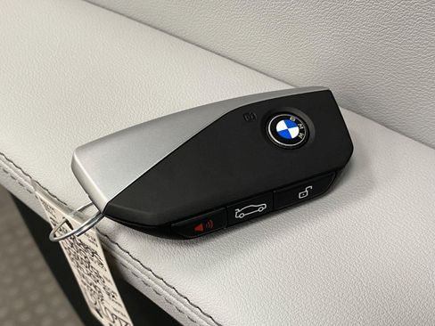 New 2026 BMW X5 xDrive40i AWD/4WD image 36