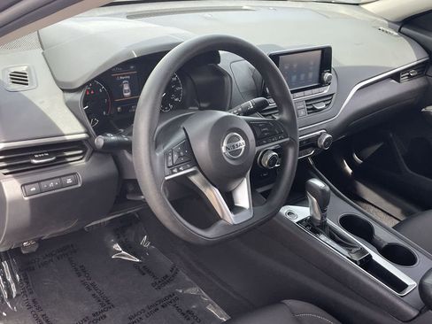 Used 2021 Nissan Altima 2.5 S w/ Driver Assist Package FWD image 17
