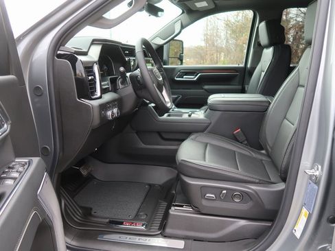 New 2026 GMC Sierra 3500 Denali image 7