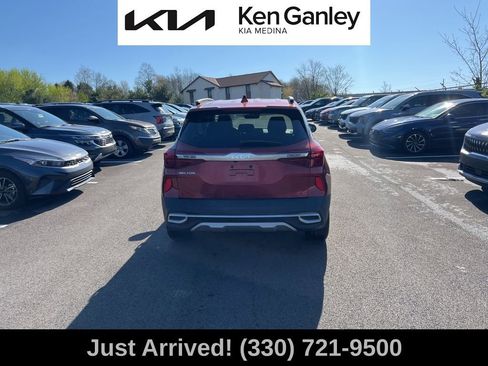 Certified 2023 Kia Seltos S w/ Navigation Package image 6