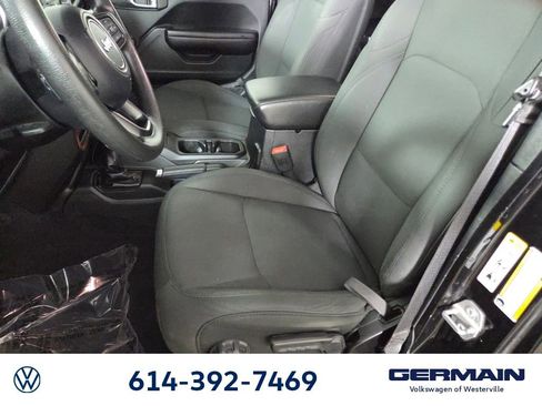 Used 2019 Jeep Wrangler Unlimited Sport AWD/4WD image 15