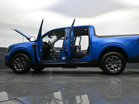 New 2026 Ford Maverick XLT w/ Equipment Group 301A AWD/4WD image 32
