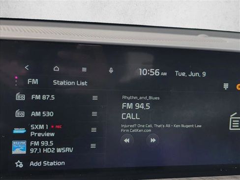 Used 2023 Kia Telluride EX w/ EX Captain's Chair Package AWD/4WD image 11