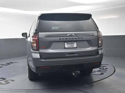 Used 2021 Chevrolet Suburban Z71 image 8
