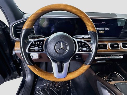 Used 2022 Mercedes-Benz GLE 350 w/ Premium Package image 13