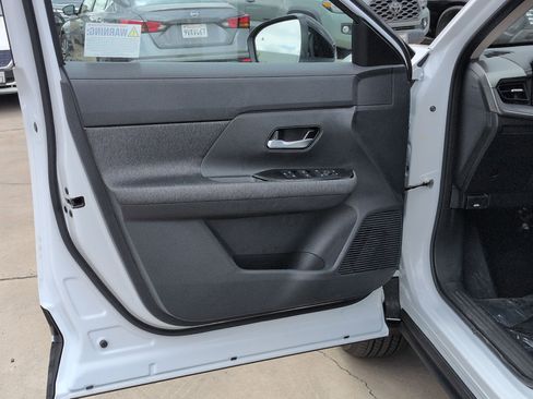 New 2026 Nissan Kicks SV FWD image 13
