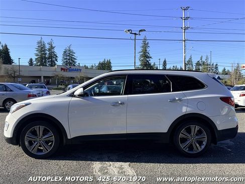 Used 2016 Hyundai Santa Fe SE w/ Option Group 03 image 5