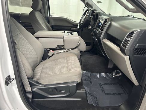Used 2020 Ford F150 XLT w/ Equipment Group 302A Luxury AWD/4WD image 12