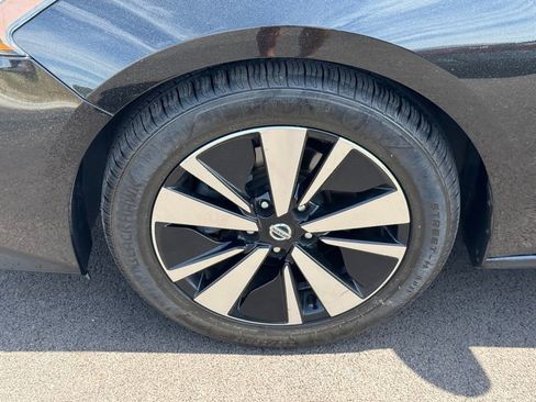 Used 2019 Nissan Altima 2.5 SL FWD image 15