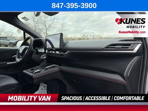 Used 2025 Toyota Sienna XSE w/ XSE Plus Package AWD/4WD image 16