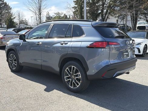 New 2026 Toyota Corolla Cross XLE image 7