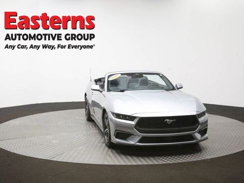 Used 2025 Ford Mustang Premium RWD image 48