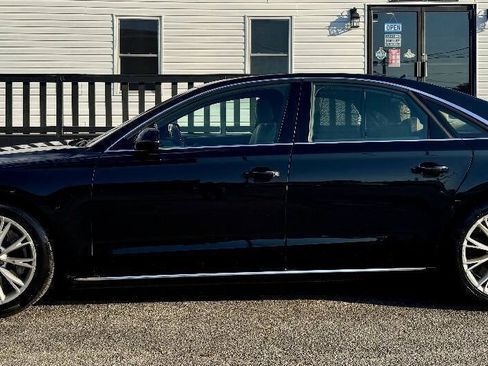 Used 2011 Audi A8 4.2 AWD/4WD image 2