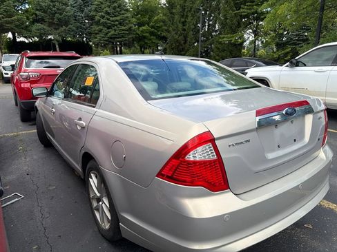 Used 2010 Ford Fusion SEL FWD image 5