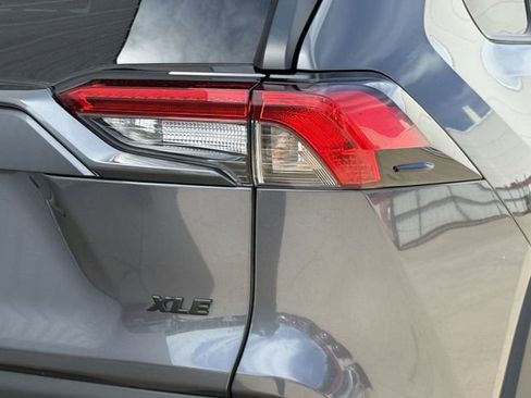 Used 2025 Toyota RAV4 XLE w/ Convenience Package FWD image 7