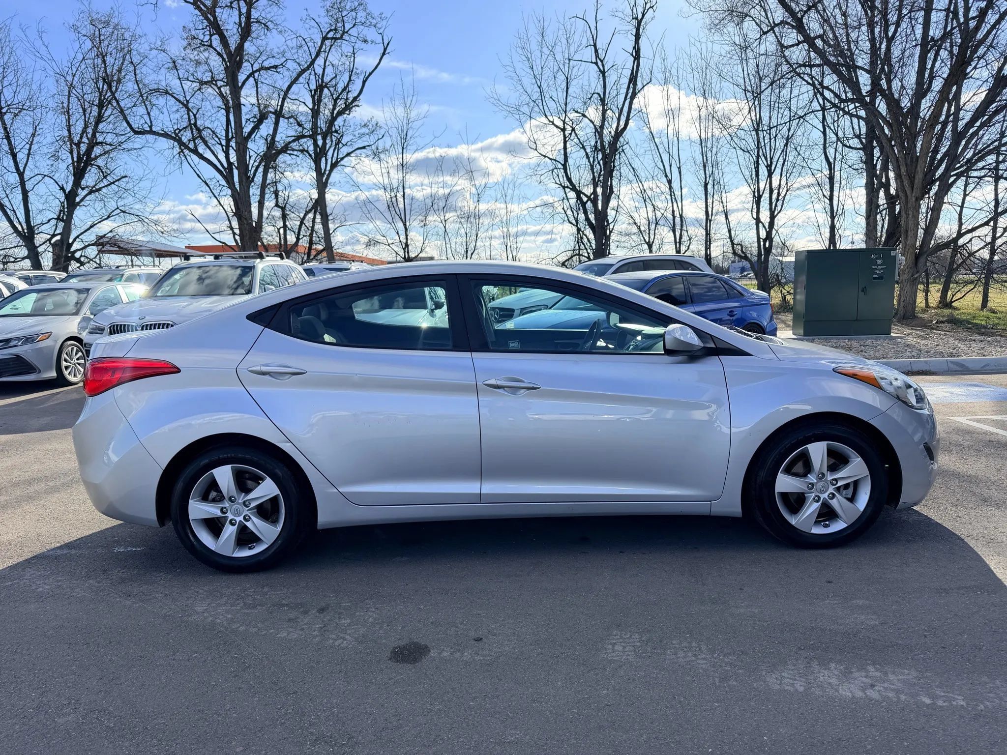Used 2013 Hyundai Elantra GLS FWD image 7