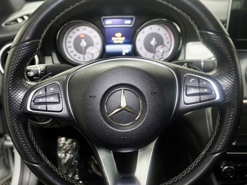 Used 2015 Mercedes-Benz CLA 250 image 12