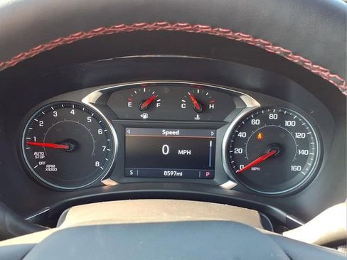 Used 2024 Chevrolet Equinox RS FWD image 29