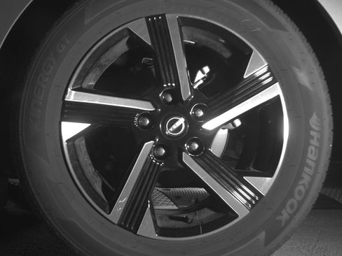 Used 2025 Nissan Sentra SV image 14