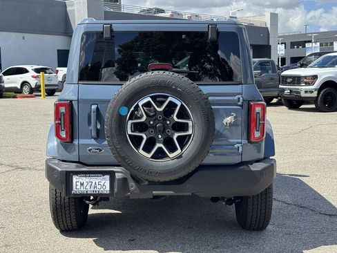 Used 2025 Ford Bronco Outer Banks AWD/4WD image 5