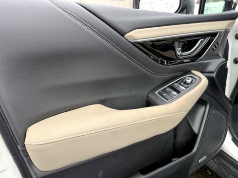 Used 2024 Subaru Outback Limited image 13