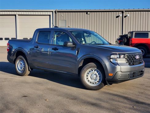 New 2025 Ford Maverick XL w/ Equipment Group 102A image 2