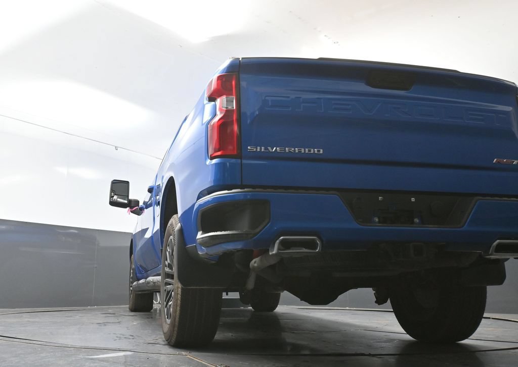 Used 2024 Chevrolet Silverado 1500 RST AWD/4WD image 24