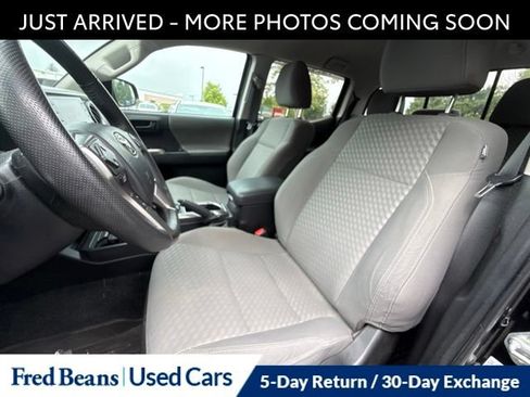 Used 2023 Toyota Tacoma SR5 w/ SX Package AWD/4WD image 17