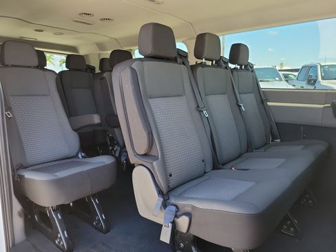 Used 2024 Ford Transit 350 XLT RWD image 13