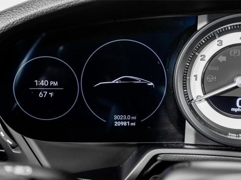 Used 2022 Porsche 911 Carrera image 39