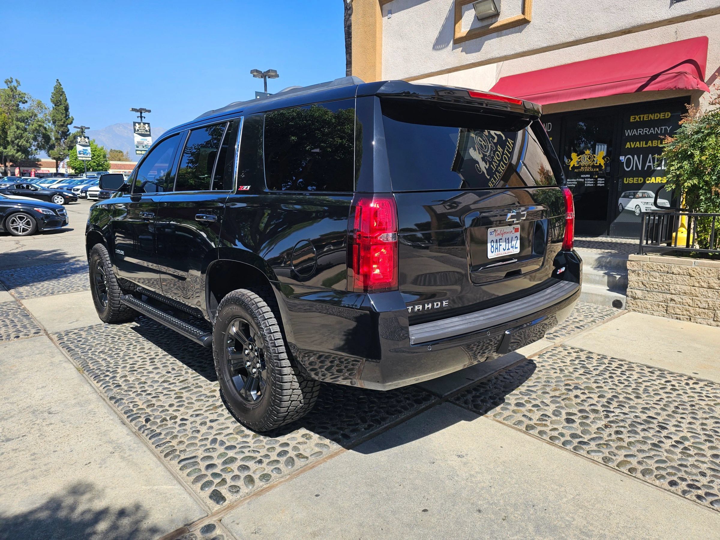 Used 2018 Chevrolet Tahoe LT AWD/4WD image 7
