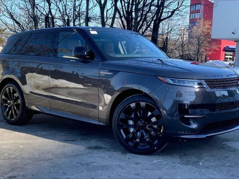New 2026 Land Rover Range Rover Sport Dynamic SE image 2